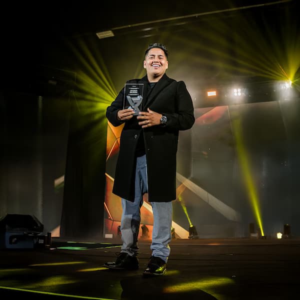 Networker menor de 30 años y mejor pagado en MLM